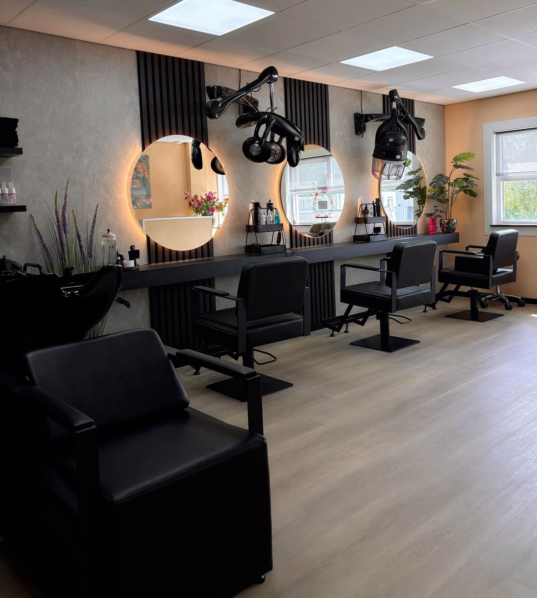 Salon